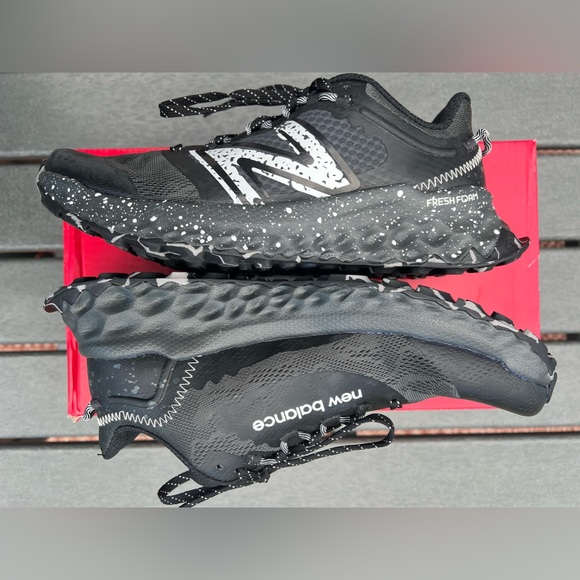 Women’s New Balance Fresh Foam Garoé 7.5 NWT - Picture 8 of 9